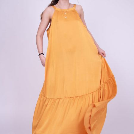 Yellow Halter Long Dress – Loose Swing Fit, Soft Volume Hemline, Easy Statement Maxi
